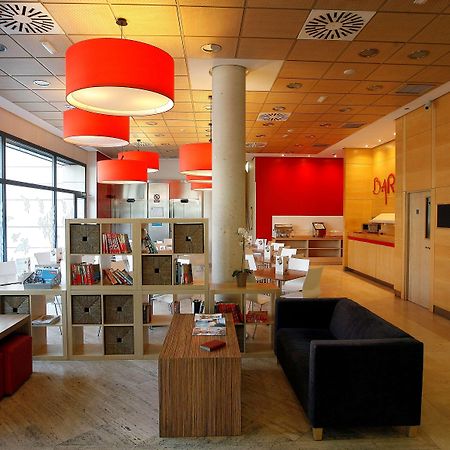 Travelodge Torrelaguna Madrid Exterior photo