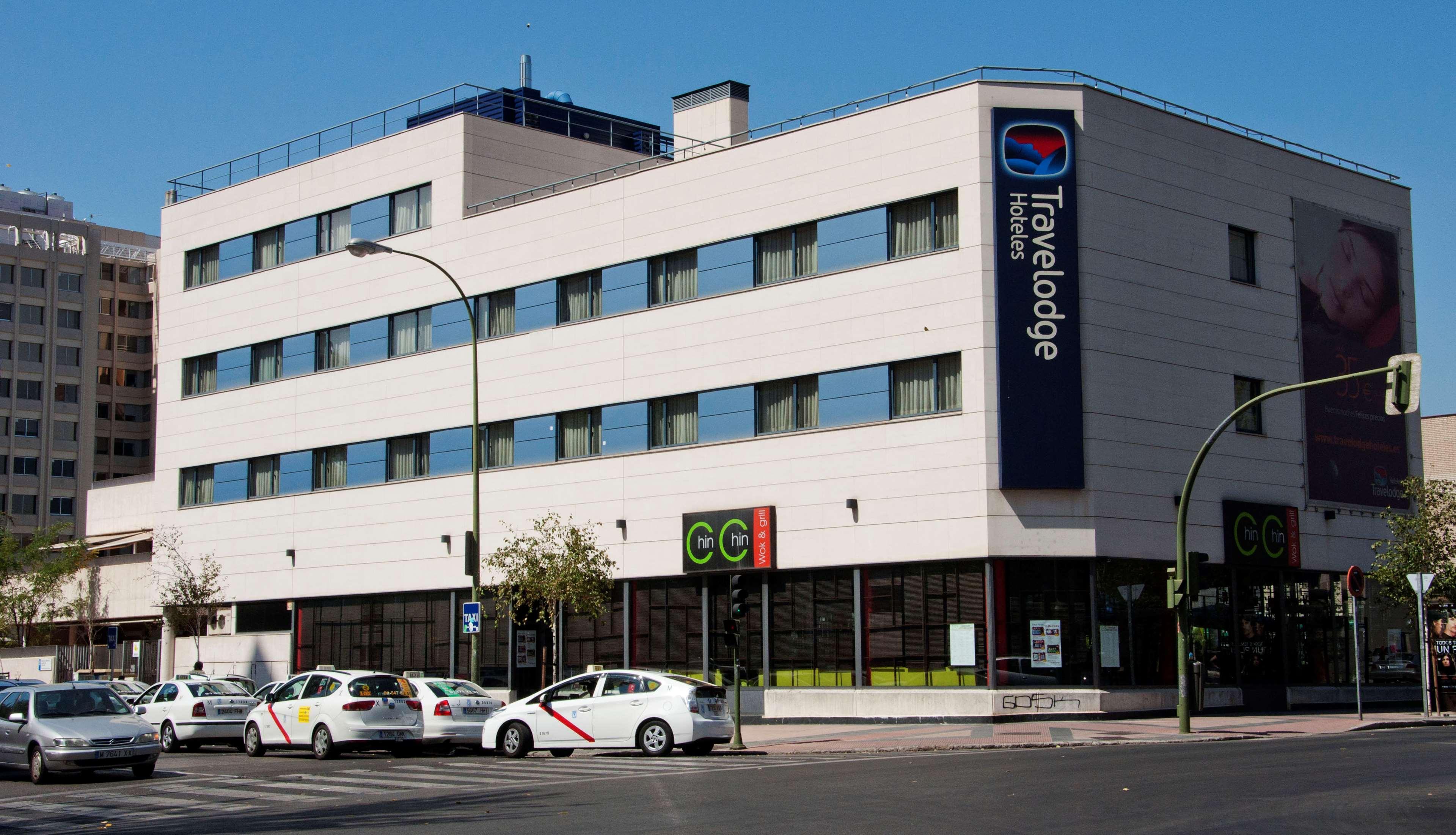 Travelodge Torrelaguna Madrid Exterior photo