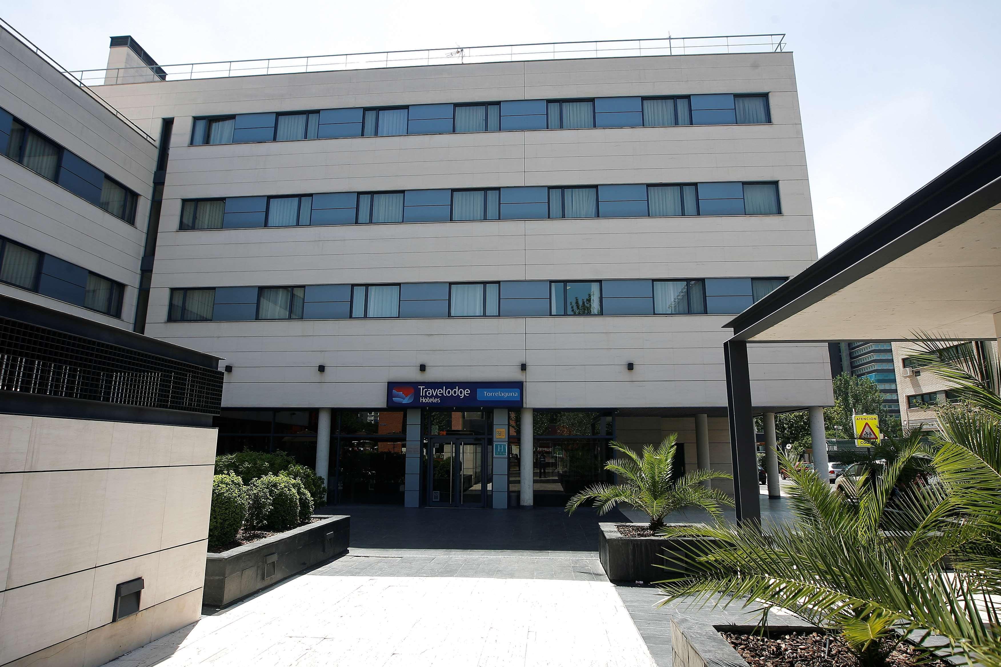 Travelodge Torrelaguna Madrid Exterior photo