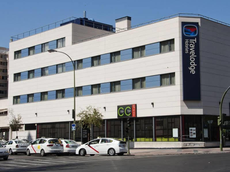 Travelodge Torrelaguna Madrid Exterior photo